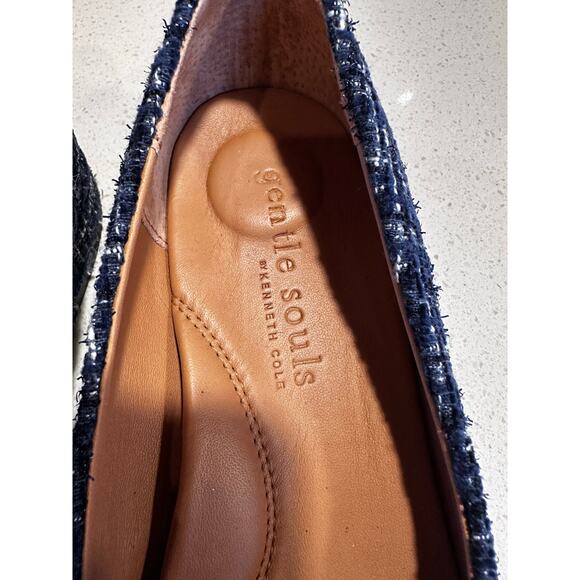 Kenneth Cole Women's Size 10 Navy Atlas Tweed Pointed Toe Flats. Retails $150 - Picture 7 of 8